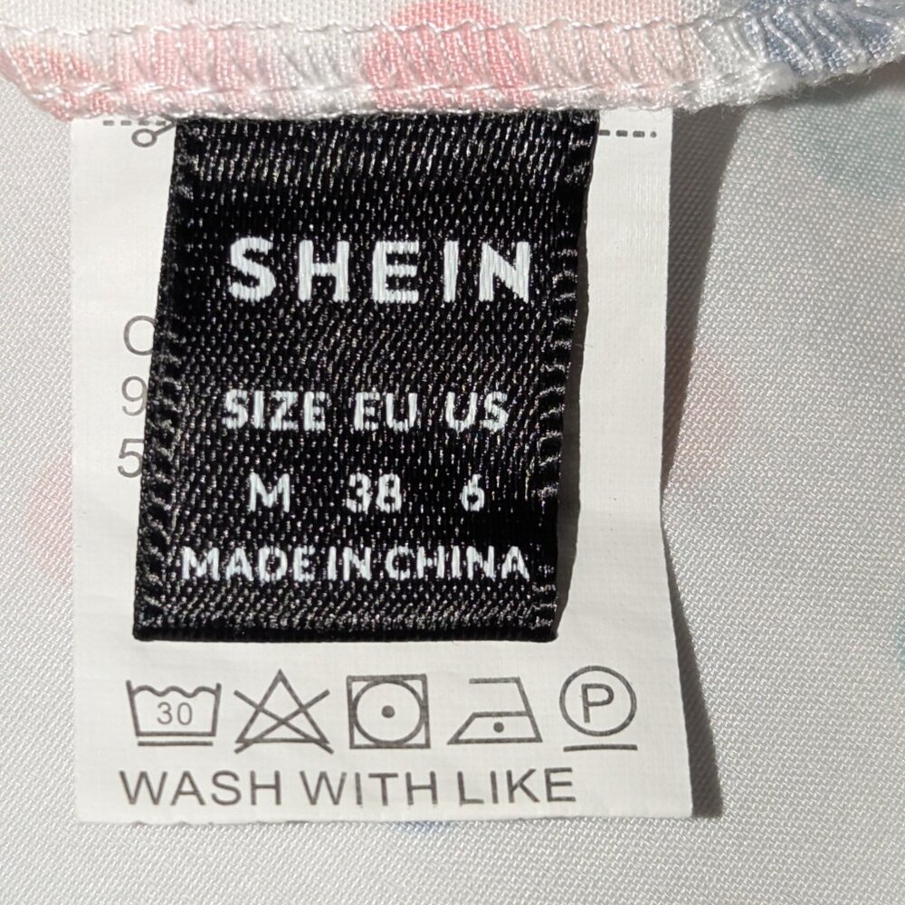 Shein blouse, size Med, polka dots, EUC! - Picture 3 of 3